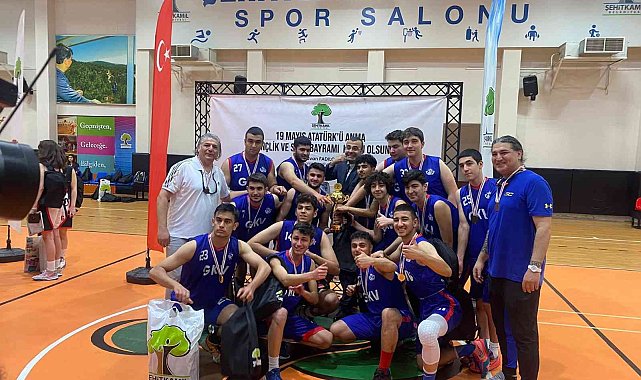 Basketbolda GKV'liler namağlup şampiyon