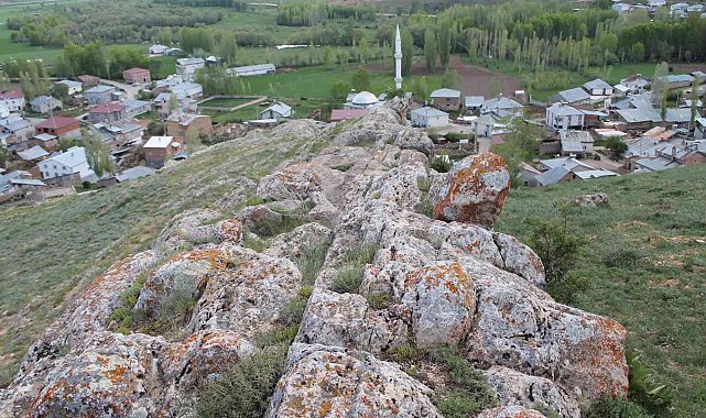Bayburt'ta Ejderha Kayaları efsanesi