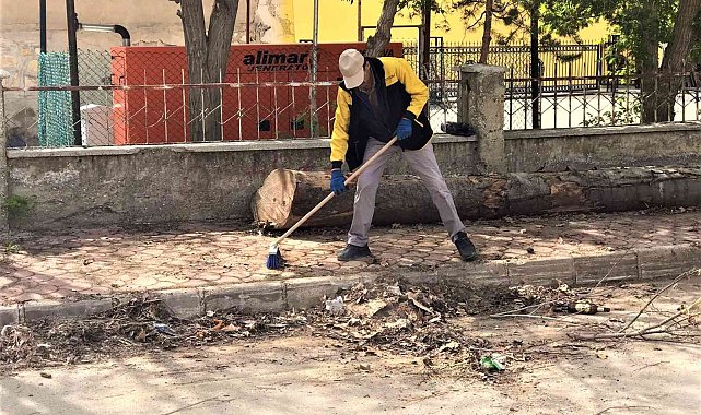 Bayburt'un sokaklarında bahar temizliği