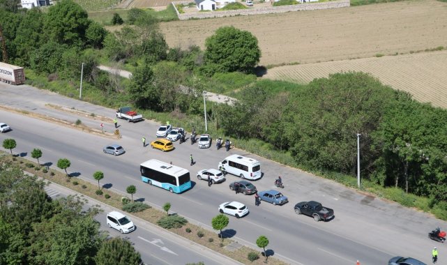 Bayram dönüşü trafiğine helikopterli denetim