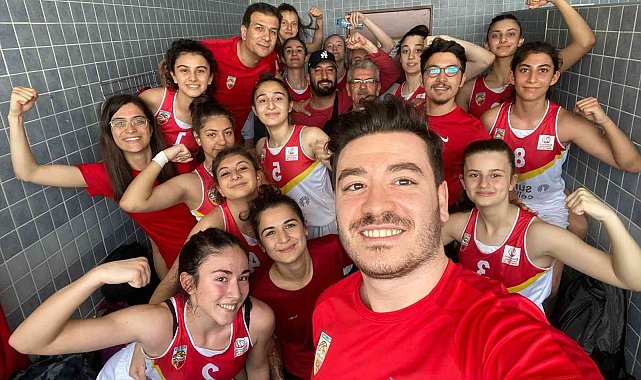 Bellona Kayseri'nin gençleri Türkiye 3.'sü oldu