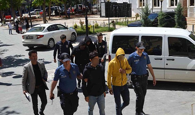 Besni'de yakalanan 3 ikamet hırsızı tutuklandı