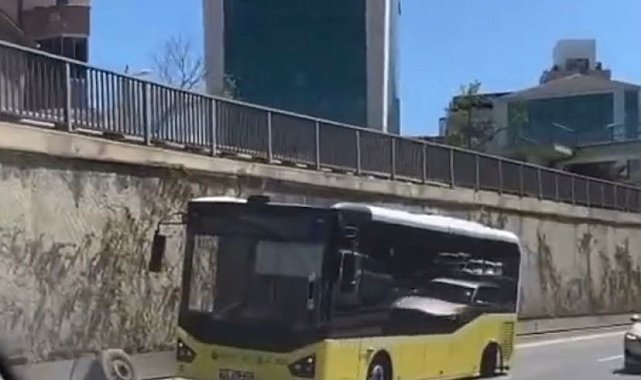 Beykoz'da kaza yapan İETT otobüsünün lastiği yola savruldu