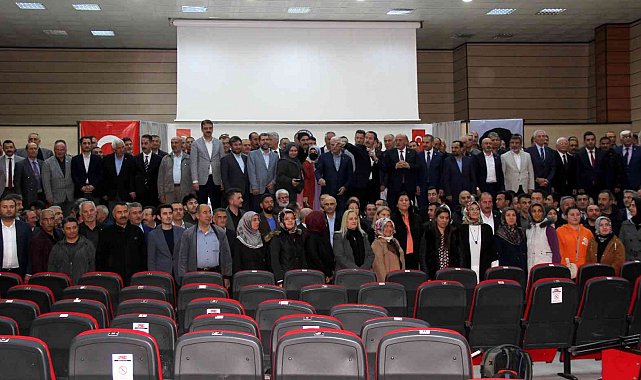 Binali Yıldırım, Memur-Sen Erzincan İl Temsilciliği Teşkilat Buluşması'na katıldı