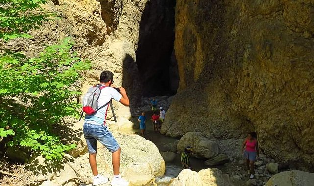 Bir çobanın tesadüfen bulduğu kanyon doğa turizmine kazandırılıyor