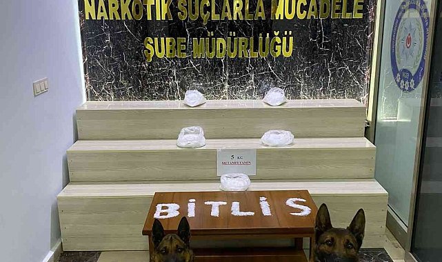 Bitlis'te 5 kilo metamfetamin ele geçirildi