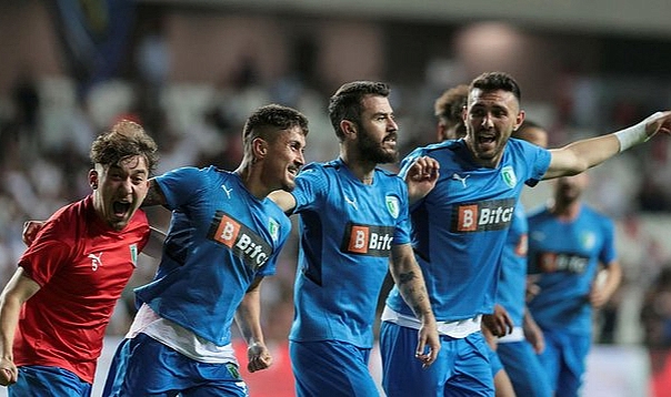 Bodrumspor Spor toto  1 Lige yükseldi. Karacabey Belediyespor - Bodrumspor: 0-3