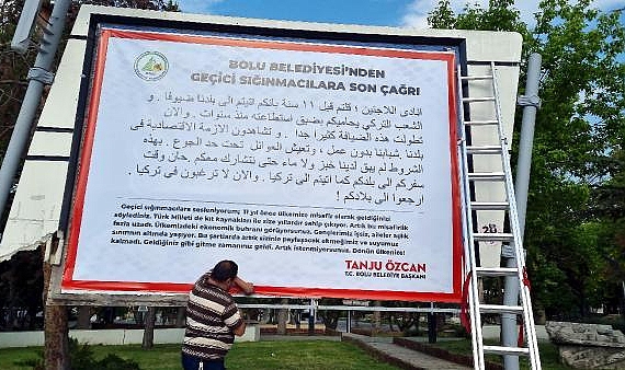 Bolu Belediyesi'nin sığınmacılarla ilgili afişine soruşturma
