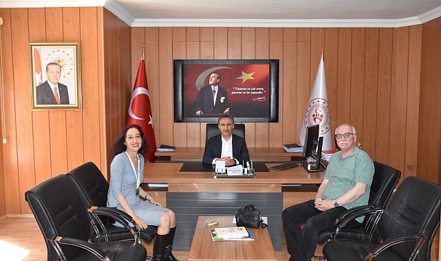 Briç Milli takım oyuncusu Kandolu Burhaniye'ye geliyor