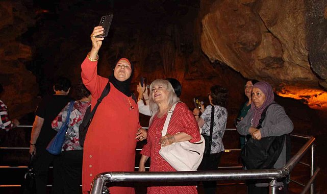 Bu mağaraya en çok onlar ilgi gösteriyor