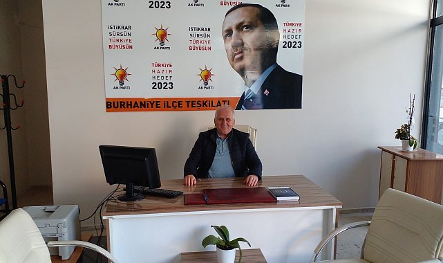 Burhaniye'de AK Parti İlçe Başkanlığının kapısı her zaman açık