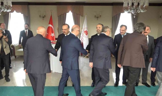 Bursa protokolü bayramlaştı