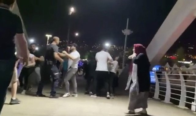 Bursa'da çocukların kavgasına büyükler karıştı