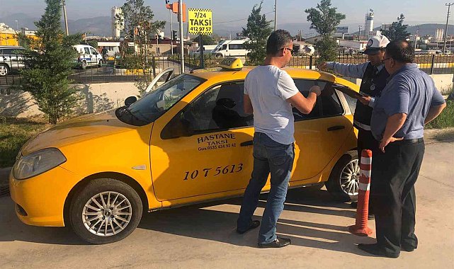 Büyükşehir toplu ulaşım araçları ve taksileri denetliyor