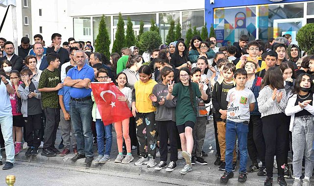 Büyükşehir'in Mevlana Kütüphanesi'nden 50 günde 50 bin kişi yararlandı