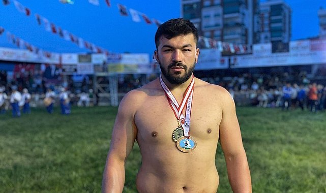 Büyükşehir'in pehlivanı Sakarya'nın gururu oldu
