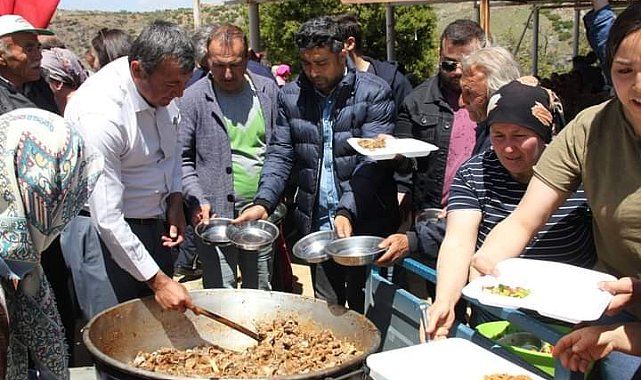 Çal'da Hıdırellez 2 yıl aradan sonra coşkuyla karşılandı