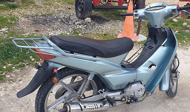 Çaldıkları motosikletlerle yakalandılar