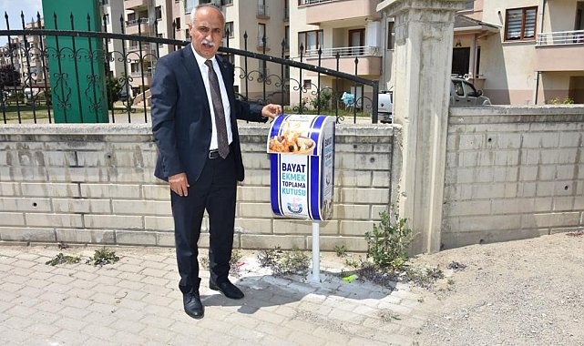 Can dostları için bayat ekmek kutusu