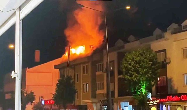 Çatı katta korkutan yangın