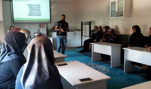 Çayırlı'da annelere madde bağımlılığı anlatıldı