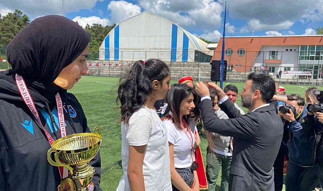 Çekmeköy'de 19 Mayıs coşkuyla kutlandı