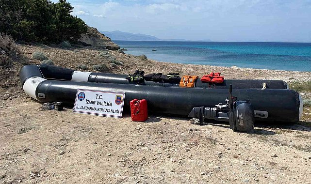 Çeşme'de 27 düzensiz göçmen, 4 kaçakçı yakalandı