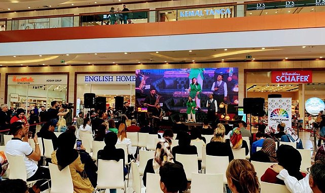 Ceylan Karavil Park AVM'de annelere özel etkinlik