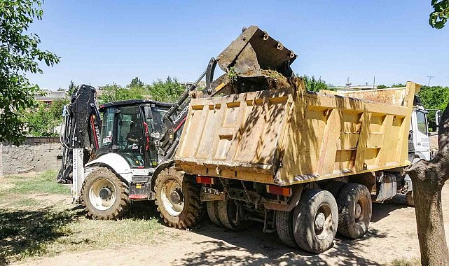 Ceylanpınar ilçe kırsalında temizlik seferberliği