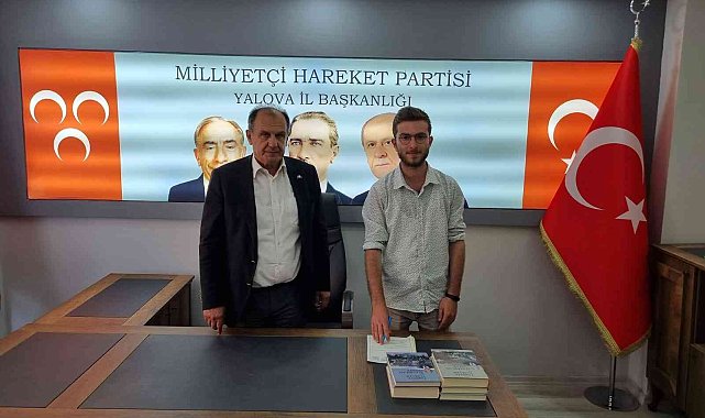 CHP Yalova İl Başkan Yardımcılığı'ndan istifa edip MHP'ye katıldı