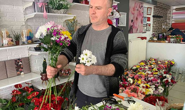 Çiçekçiler Anneler Günü'ne hazır