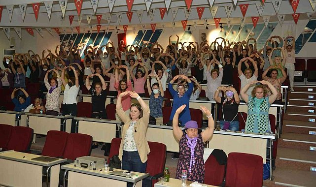 Çiğli Belediyesinden meme kanseriyle mücadeleye destek