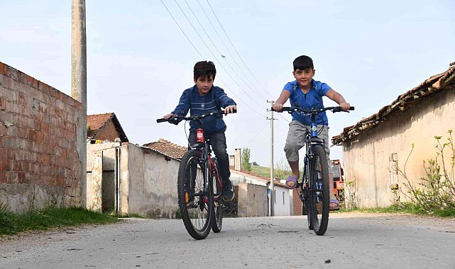 Çocuklar Başkan Yılmaz sayesinde mutluluğa pedal attılar