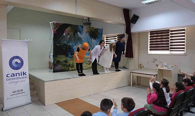 Çocuklar tiyatro ile çevre bilinci kazanıyor