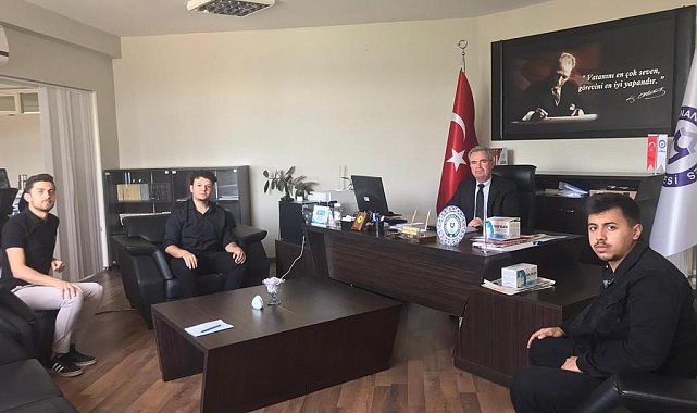 Dekan Akkoyun, öğrencilerle değerlendirmelerde bulundu