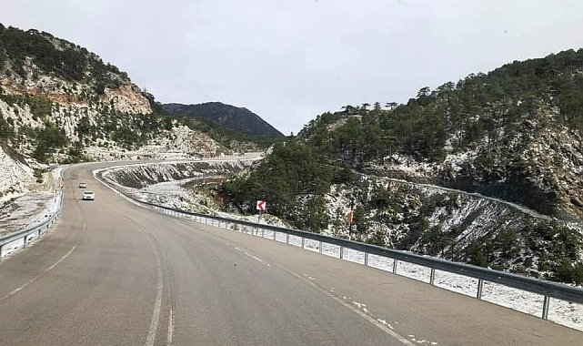 Denizli'ye Mayıs ayında kar yağdı