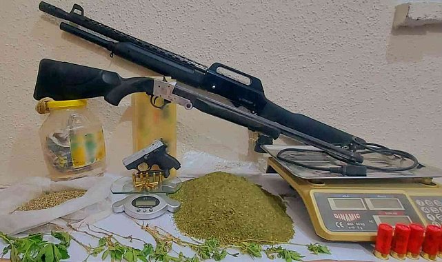 Diyarbakır'da ev ve arazide uyuşturucu operasyonu: 2 tutuklama