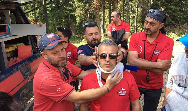 Doğada arama kurtarma eğitimi aldılar