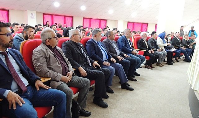 DPÜ Tavşanlı Meslek Yüksekokulu'nda 'Çevre Sorunları ve Politikaları' konulu seminer