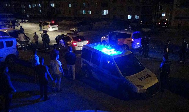 Düğünde uyarı yapan polise taşlı, sopalı saldırı: 3 yaralı, 10 gözaltı