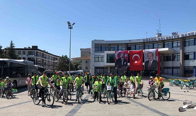 Düzce'de pedallar bağımlılıktan uzak nesiller için döndü