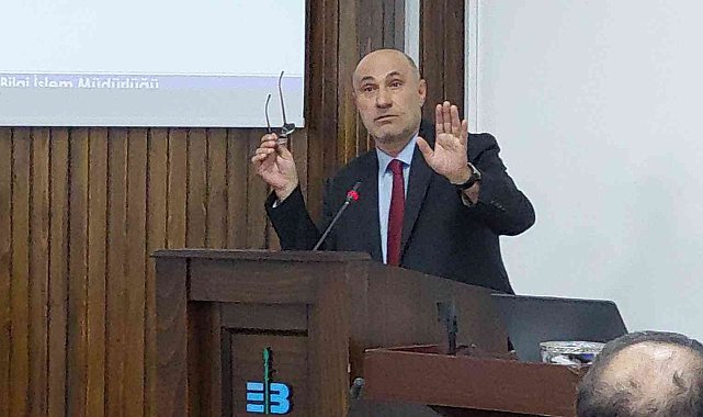 Edremit Belediye Meclisi Cumhur İttifakı Grup Sözcüsü Murat Tuna "Böyle belediye yönetilmez"