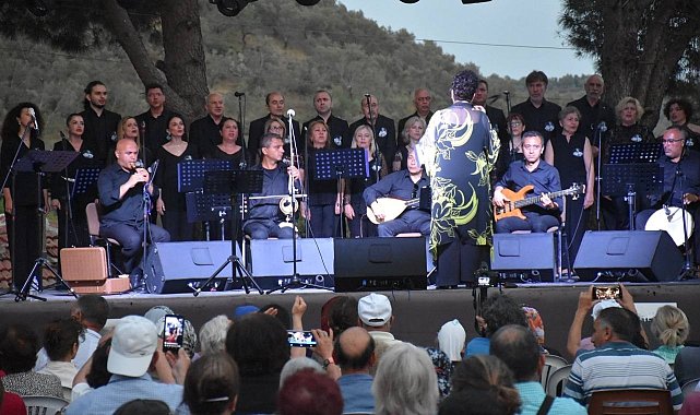 Edremit Belediyesi Ali Ekber Çiçek'i andı
