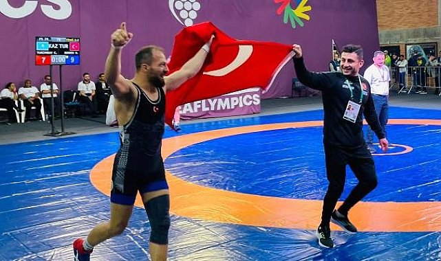 Edremitli öğretmen olimpiyatlarda altın madalya kazandı