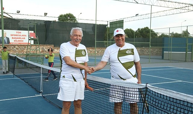 Efeler'de İncir Cup Tenis Turnuvası başladı