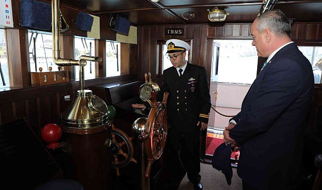 Efsane gemiye Gemlik'te ziyaretçi akını