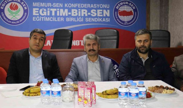 Eğitim Bir Sen üyeleri bayramlaştı