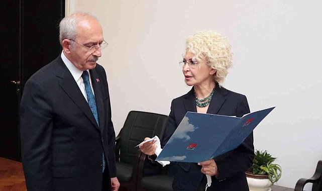 Elazığ depreminin simge ismi Yüsra'nın eğitim masrafları karşılanacak