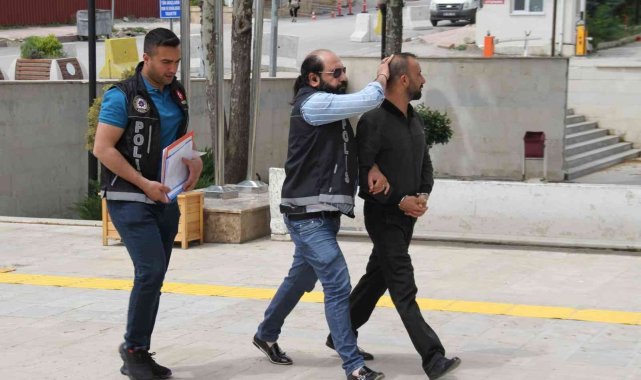 Elazığ&#039;da emniyet ekipleri uyuşturucu tacirlerine göz açtırmıyor