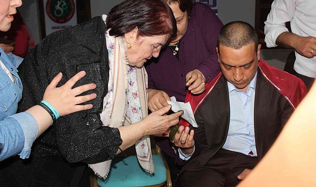 Engelli gençlere asker eğlencesi düzenlendi